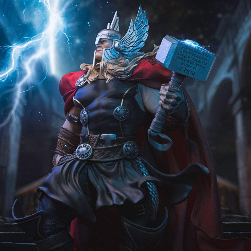 Thor Unleashed - Marvel - 1/4 Scale Legacy Replica Statue