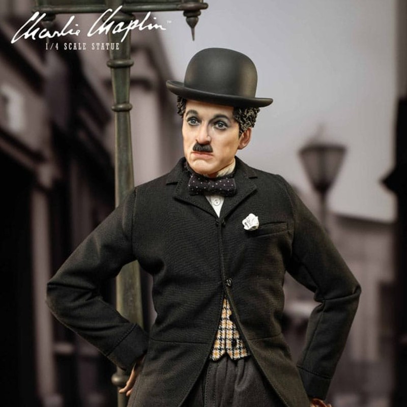 Charlie Chaplin - 1/4 Scale Resin Statue