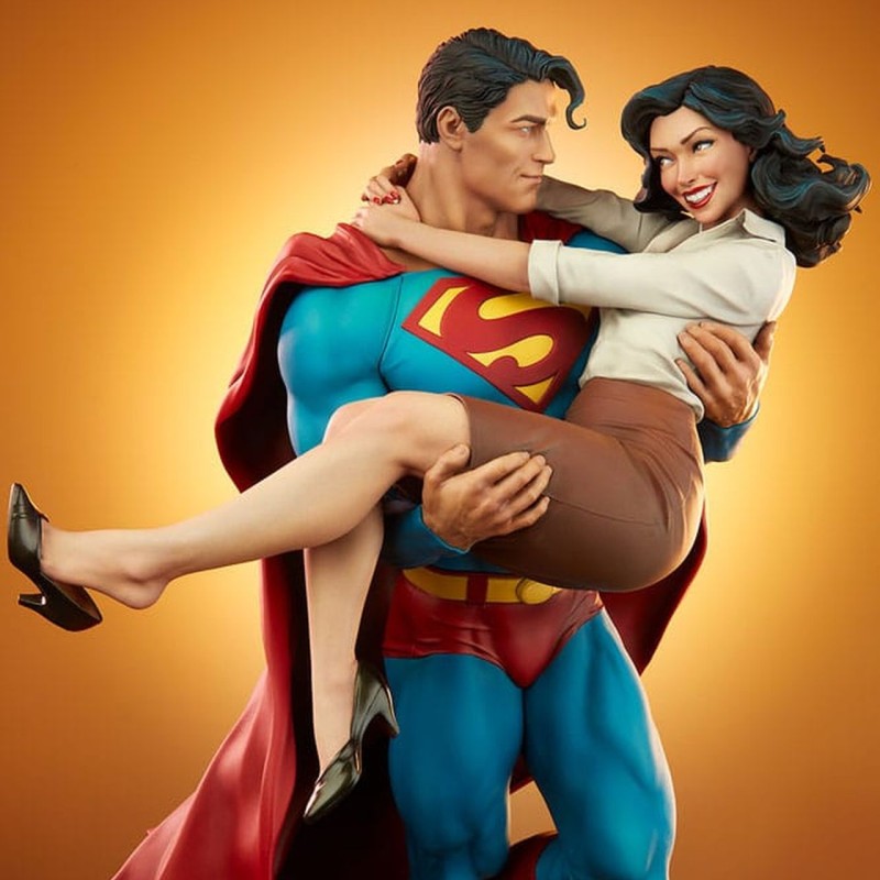 Superman & Lois Lane - DC Comics - Polystone Diorama