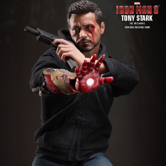 Tony Stark The Mechanic - 1/6 Scale Action Figur