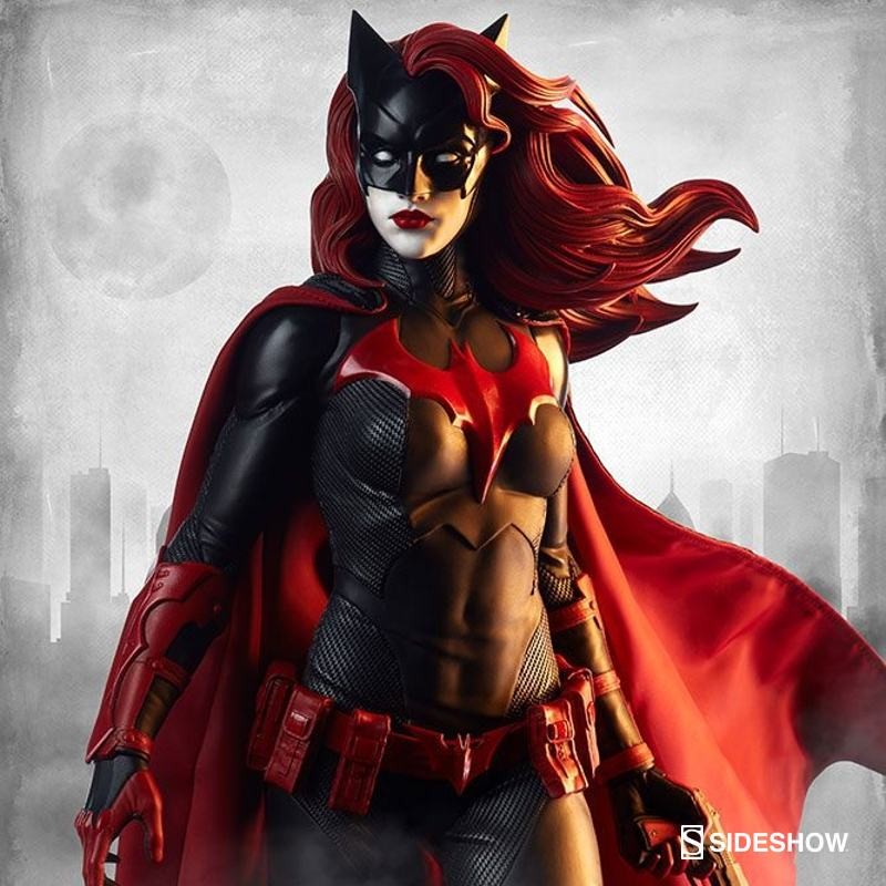 Batwoman - DC Comics - Premium Format Statue