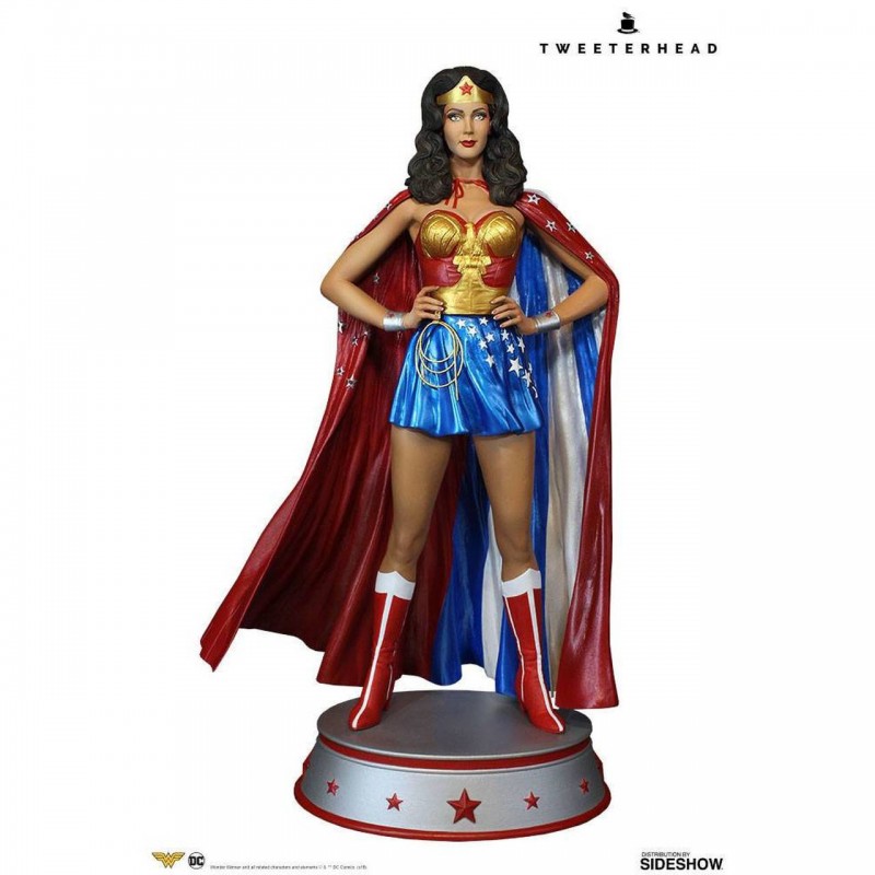 Wonder Woman Cape Variant - DC Comics - Maquette 33cm