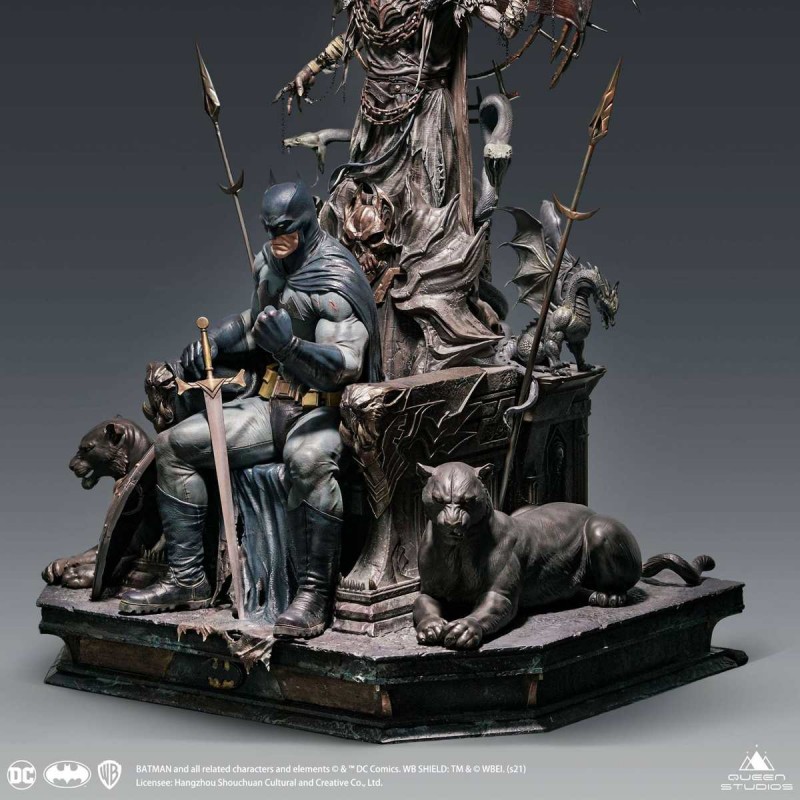 Batman on Throne (Premium Edition) - DC Comics - 1/4 Scale Statue
