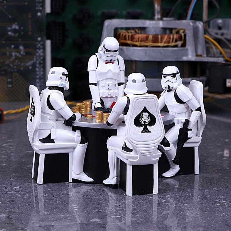 Stormtrooper Poker Face - Star Wars - Resin Diorama