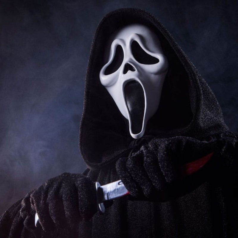 Ghost Face - Scream - 1/2 Scale Elite Series Statue