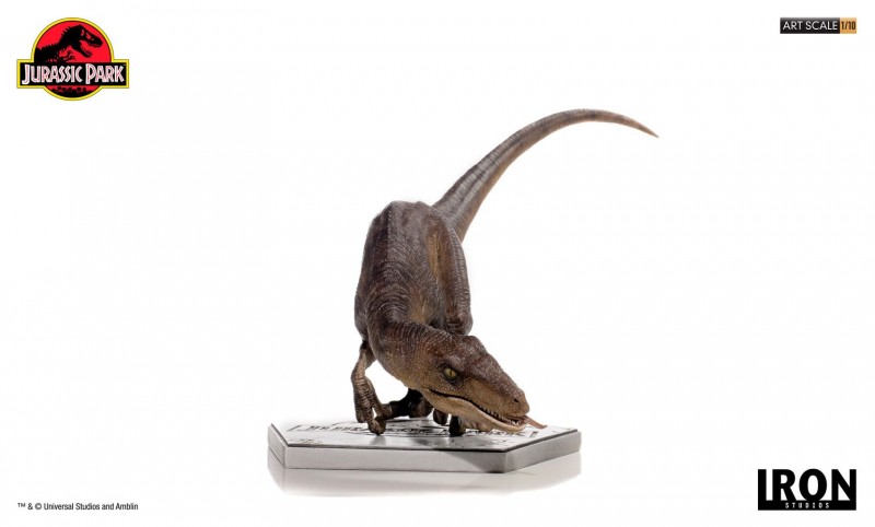 Crouching Velociraptor - Jurassic Park - 1/10 Art Scale Statue