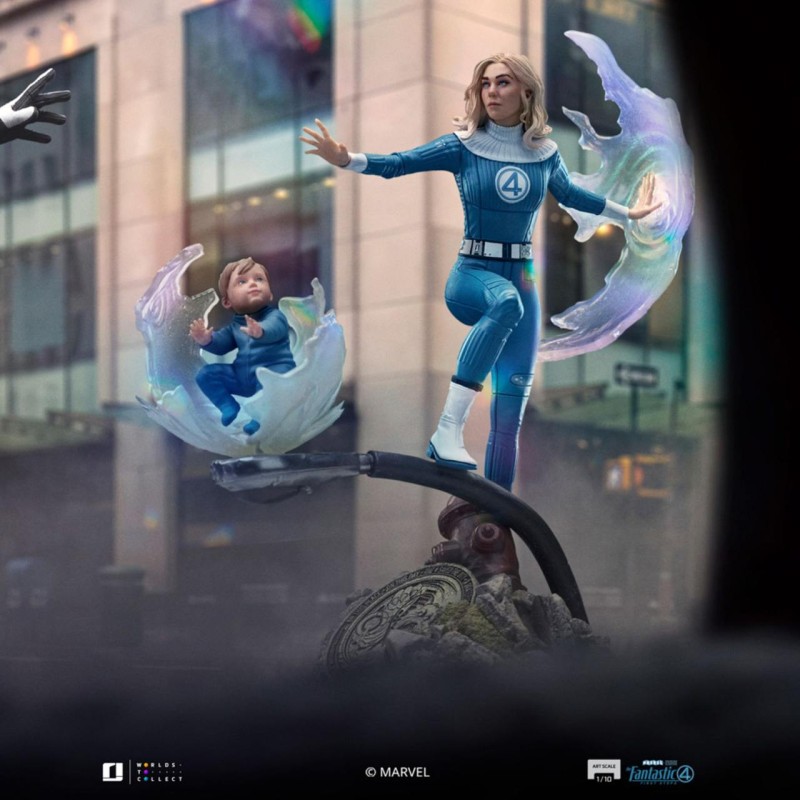 Invisible Woman and Franklin - The Fantastic Four - 1/10 Art Scale Statue