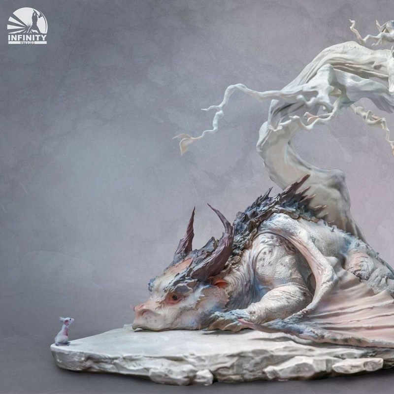 Encounter - Artist Series Statue