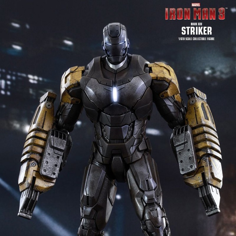 Striker Mark XXV - Iron Man 3 - 1/6 Scale Action Figur