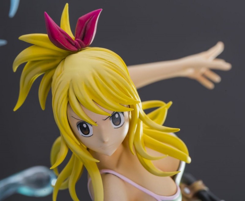 Lucy Heartfilia & Aquarius - Fairy Tail - High Quality PVC Figur