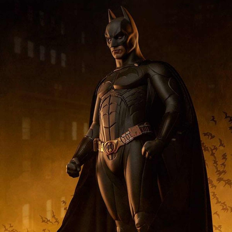 Batman - Batman Begins - Premium Format Statue