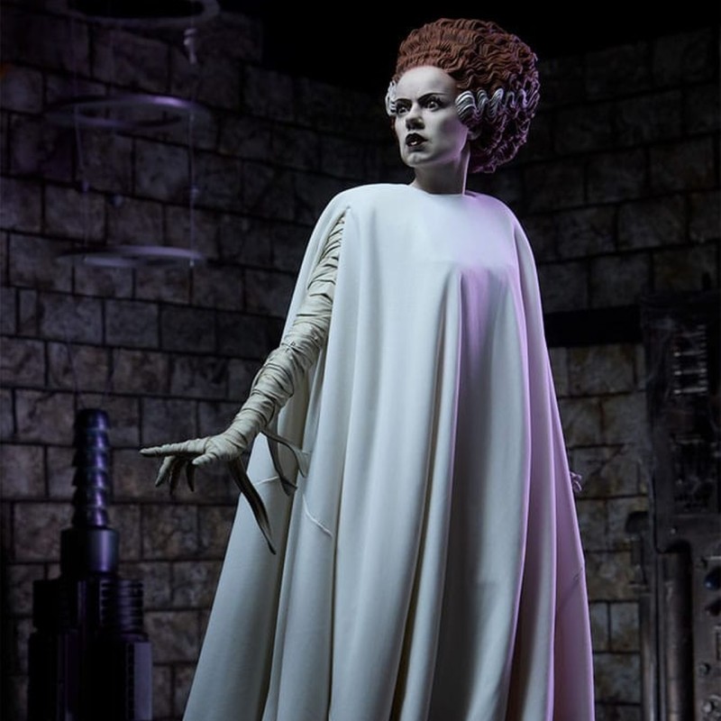 Frankensteins Braut (Fabric Costume) - Frankenstein - Premium Format Statue
