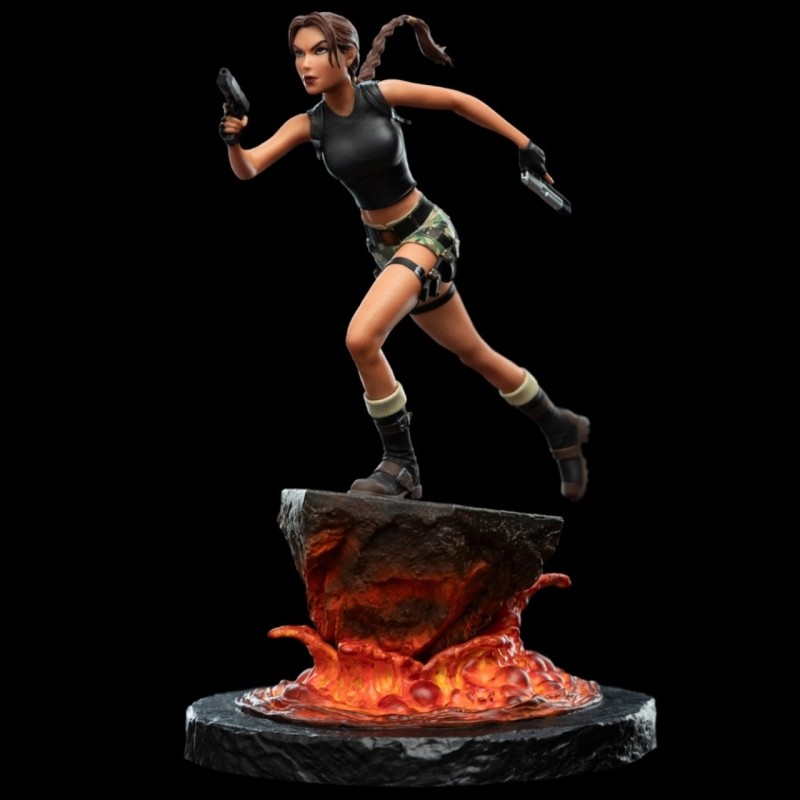 Lara Croft: The Sanctuary of Flame - Tomb Raider - Resin Statue 18cm