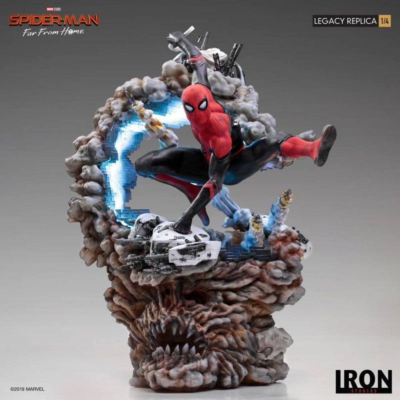Spider-Man - Spider-Man: Far From Home - 1/4 Scale Legacy Replica Statue