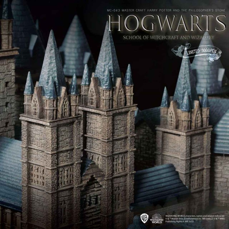 Hogwarts School Of Witchcraft And Wizardry - Harry Potter- Master Craft Statue
