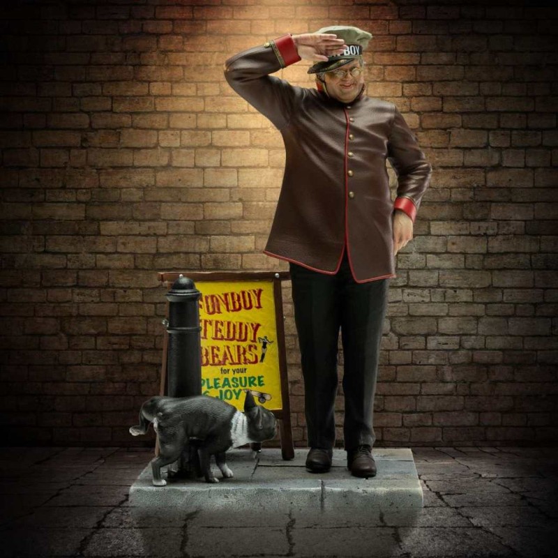 Benny Hill - Old&Rare - 1/6 Scale Resin Statue 30cm