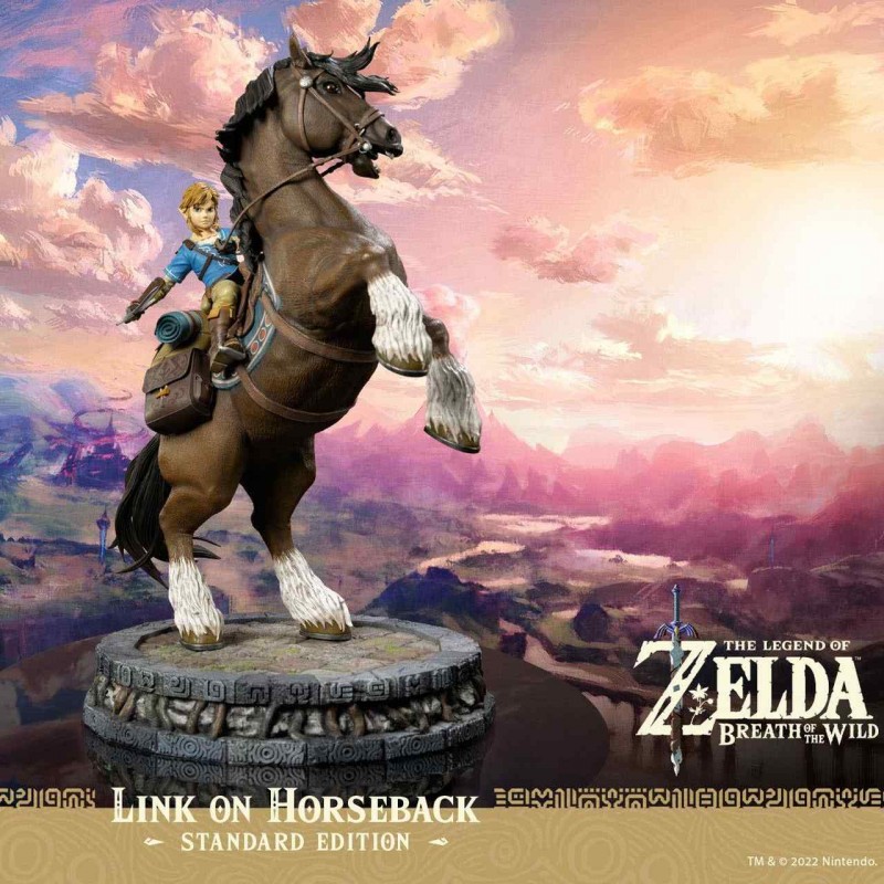 Link on Horseback -The Legend of Zelda Breath of the Wild - Polystone Statue